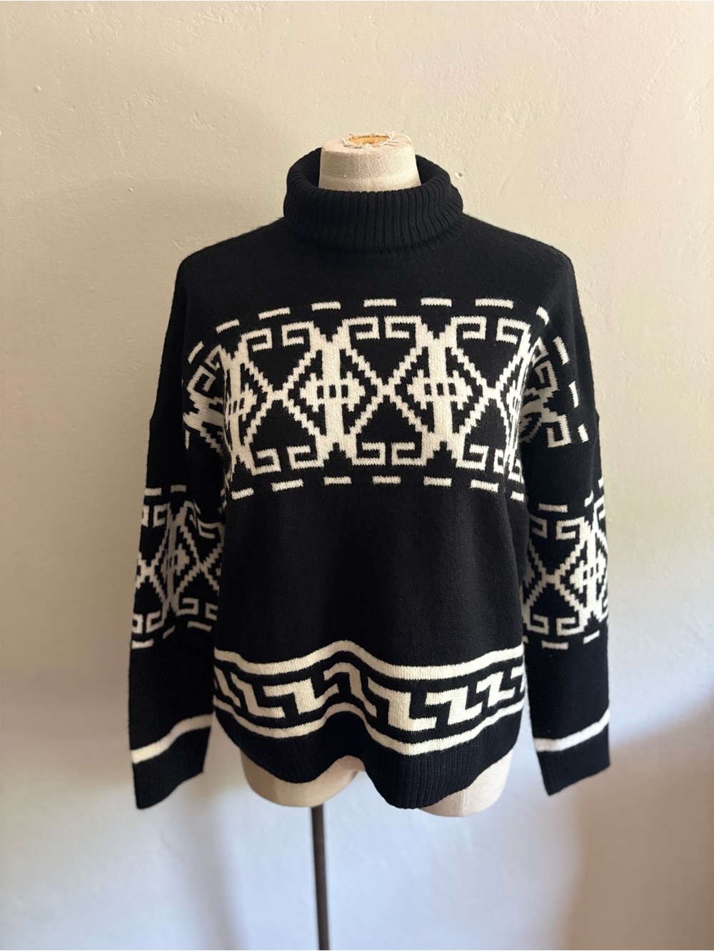CeCe Fair Isle Knit Turtleneck Sweater Black Small Oversized